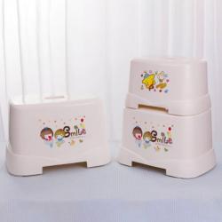 四季方凳（?。?/></a></div>
<div   id=